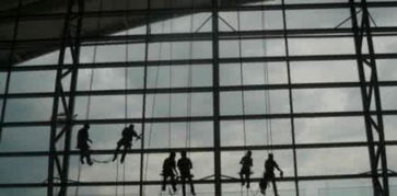 長(zhǎng)沙保潔 開(kāi)荒 石材翻新 護(hù)理 高空清洗 地毯清洗