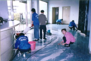 專業地板打蠟清洗保潔服務，讓空間煥然一新